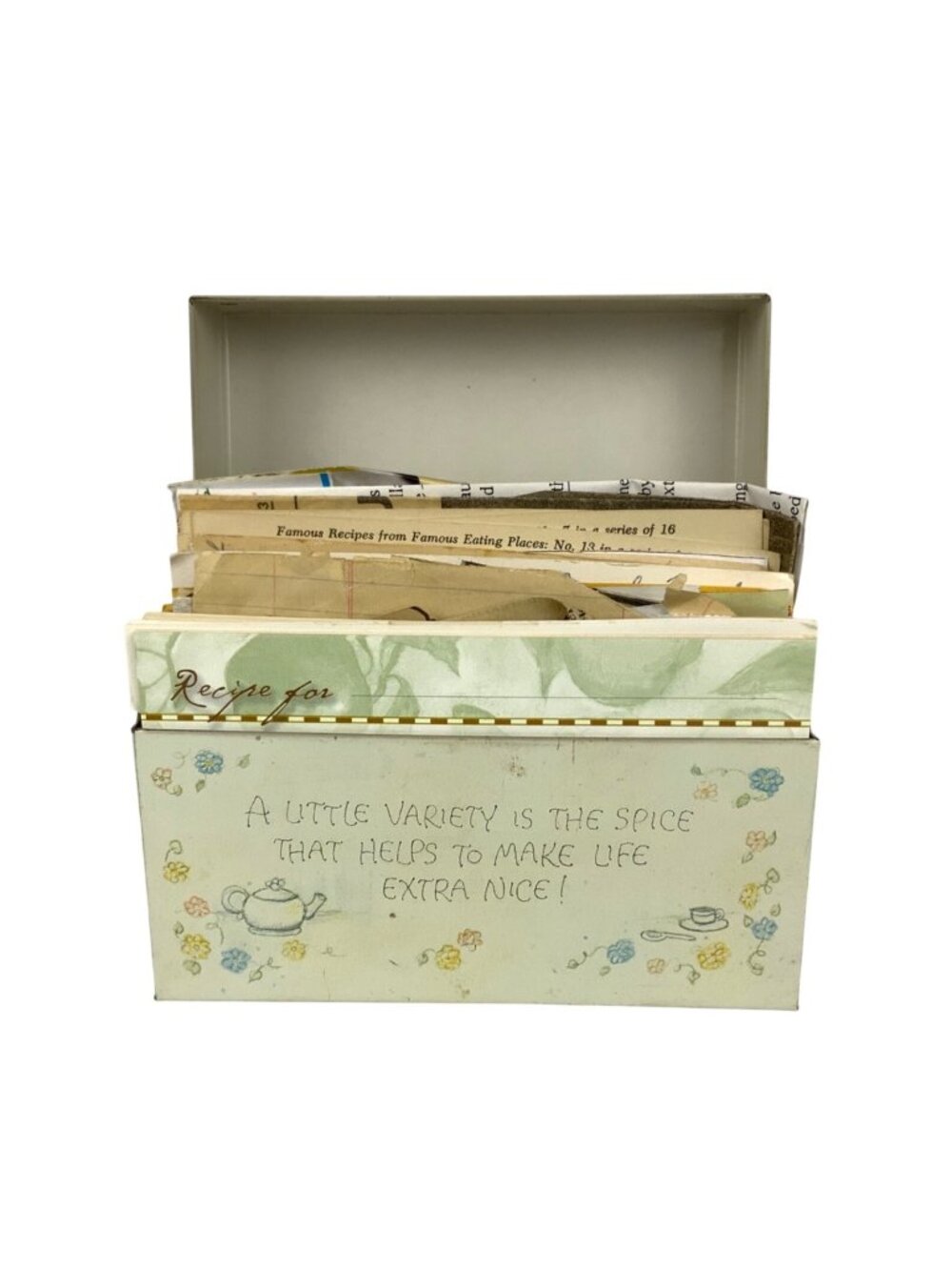 Vintage Hallmark Betsey Clark Metal Recipe Box 200+ Handwritten Typed Clipped